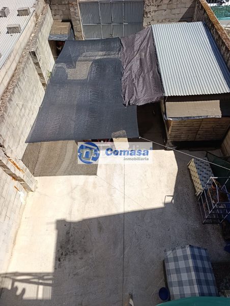 Foto a3ac505b-3b5d-4349-acf2-091685541128. Casa  m 30 en Martos