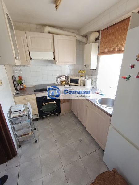 Foto f0689851-6279-4c01-ab7a-abd7c598b21d. Casa  m 30 en Martos