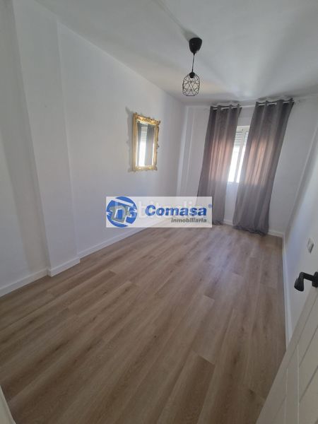 Foto 295c94e8-d7b2-4d4d-b7bc-ee23c985ff28. Pis amb aparcament a Martos