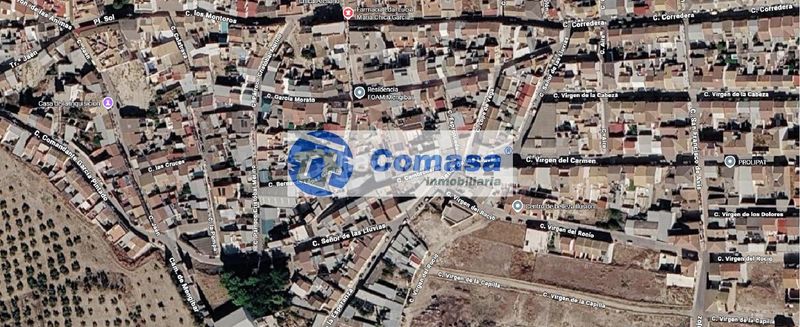 Foto c7c172cc-1919-47cf-b652-e9a57bca0166. Casa a Mengíbar
