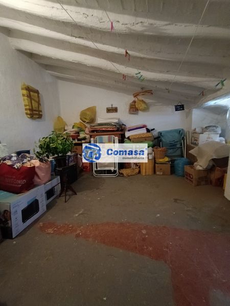Foto 088b8d5d-f698-4d55-94a1-a00db037f610. Casa a Martos