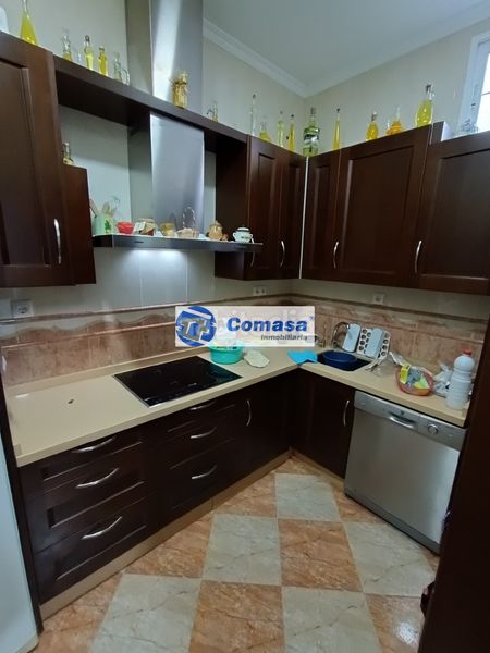 Foto 7bc02ffc-1f02-4031-86d8-6ad82911f8bf. Casa a Martos