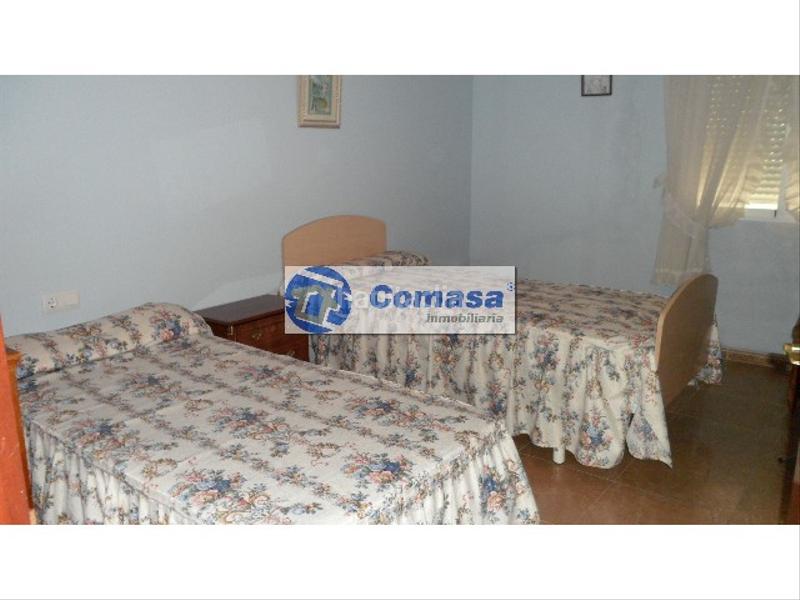 Foto 29e9b38b-da0d-4ffd-93c2-7a5093702f99. Rent flat in Martos