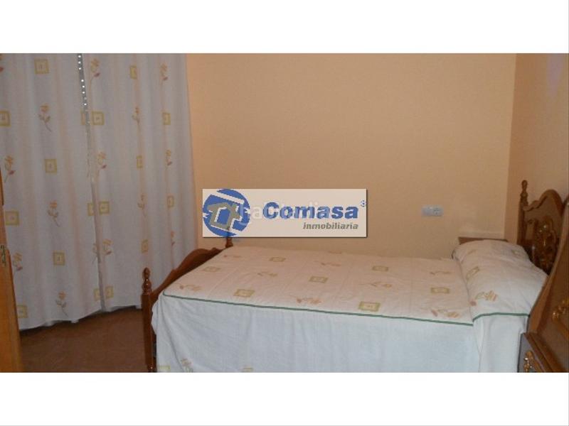 Foto 355a7bbb-1e98-4c23-a02d-cf9435db63ae. Rent flat in Martos