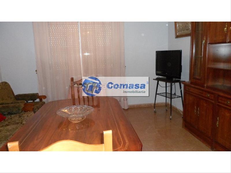 Foto 6757d0ca-bd04-4d23-b27a-1a4ca6eebe5a. Rent flat in Martos