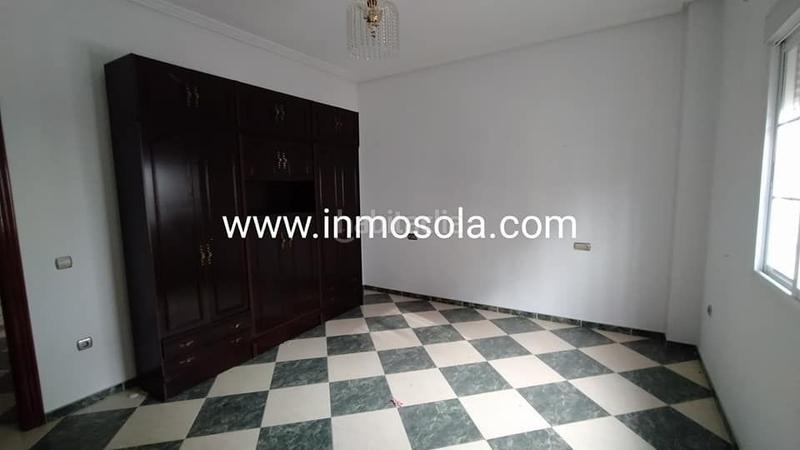 Foto 8c81ccfe-40a0-48e8-8992-7bafbcbcdc2f. Casa amb aparcament a Torreperogil