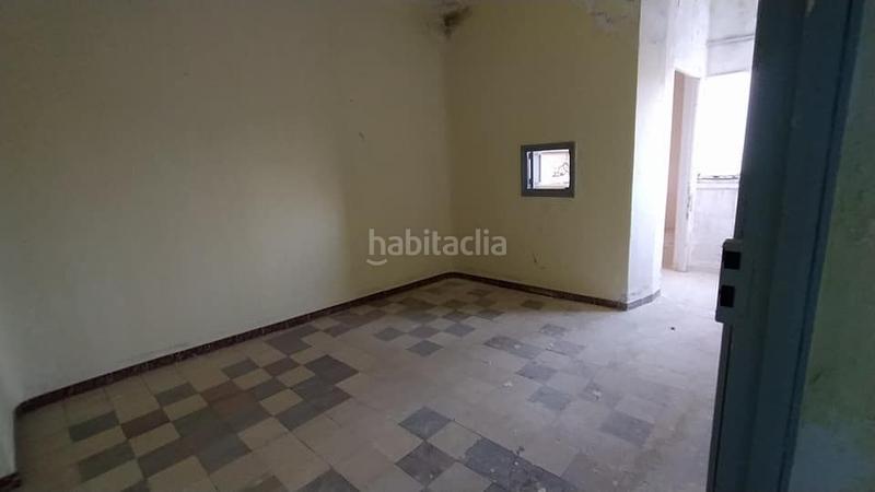 Foto 42b24d11-138f-49c6-8f72-d5a75d1c26cb. Edifici a Torreperogil