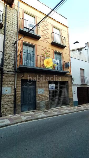 Foto 593e9ea8-59c7-4cea-9d1c-0eeea1bd5b2a. Edifici a Torreperogil