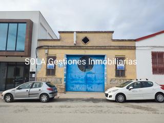 Nau industrial  Calzada de la virgen. Nave industrial calzada