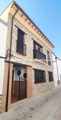 Casa  Calle escucha baja. Casa escucha iii