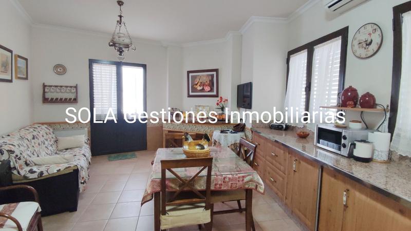 Foto bec9283c-d443-4e21-8865-caea74c1b94d. Casa con riscaldamento parcheggio in Torreperogil