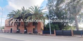 Casa  Calle santa amalia. Casa rus