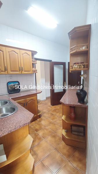 Foto 5b18e33d-49bf-4372-99a6-91c6c154043a. Pis amb aparcament a Úbeda