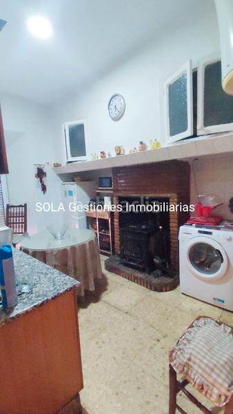 Foto 4ef879b0-b6d0-4816-8d90-e6c4b4cf8ad5. Edificio in Iruela (La)