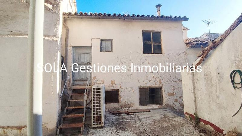 Foto b7e47f3c-43ee-4c9a-9c08-208a04e27f7c. Edificio in Iruela (La)