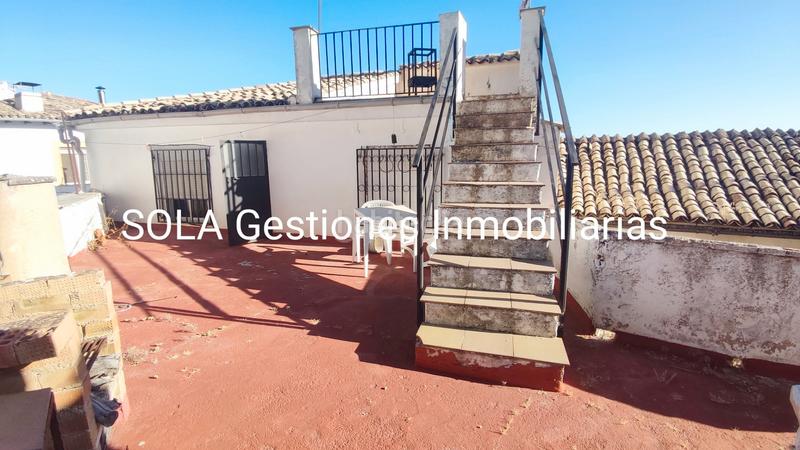 Foto d1d12306-e8d7-4ae5-86d4-12e8796682c9. Edificio in Iruela (La)