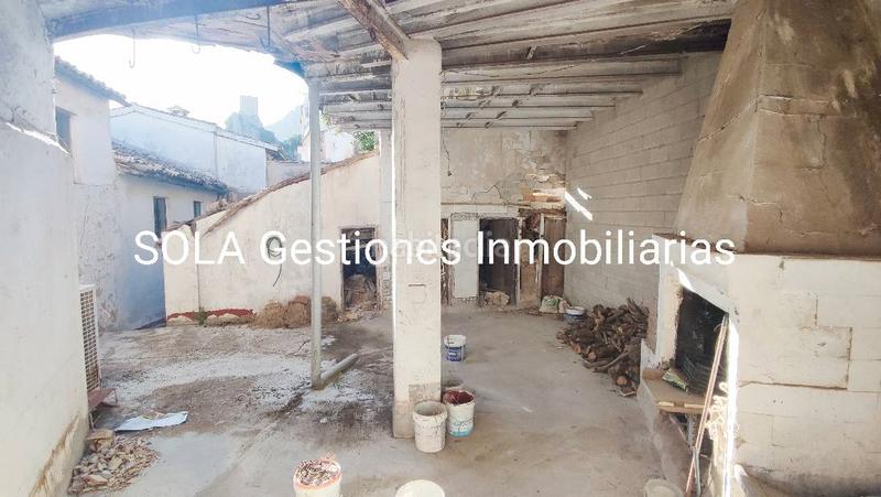 Foto fa5ec3f6-7b94-451b-bdd7-4b2c3f8bd55d. Edificio in Iruela (La)