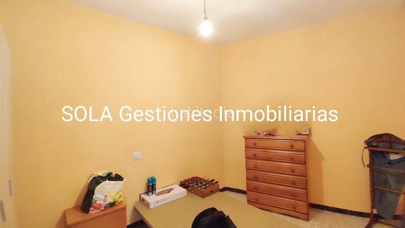 Foto 1d9759ac-7888-4b0e-b901-0df90e594af8. Edifici a Torreperogil