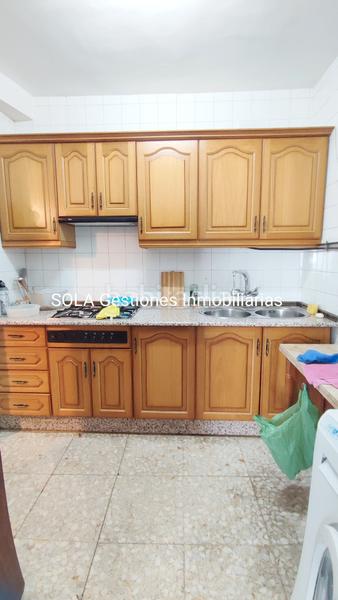 Foto f0c5855d-6146-417f-8e23-60a2169404b6. Edifici a Torreperogil