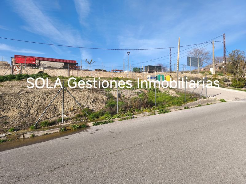 Foto 6adc60f9-b95a-4e18-a164-e6dd76933236. Terreny residencial a Torreperogil