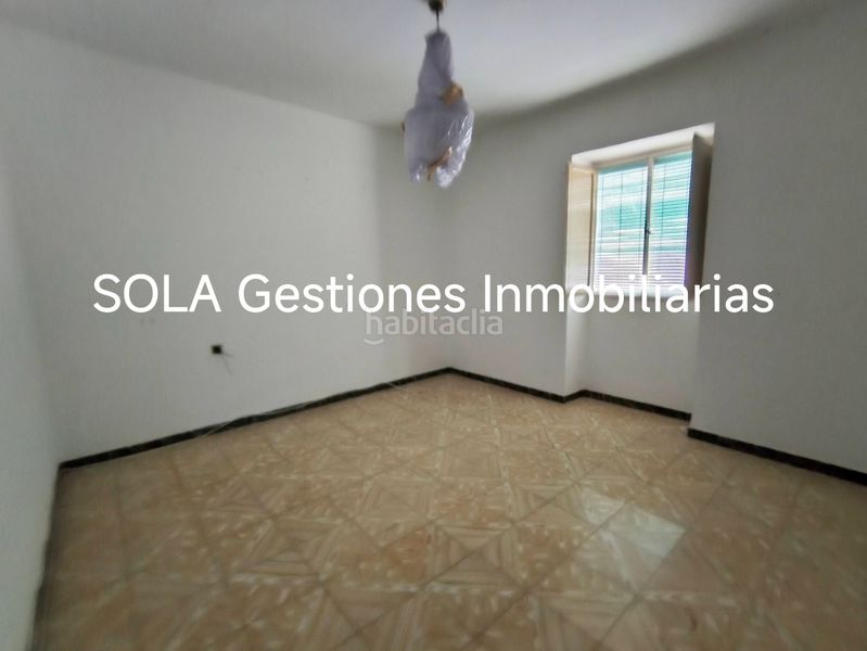 Foto c1fe9bef-a992-4a0f-89c3-ae2c82192a09. Casa a Torreperogil