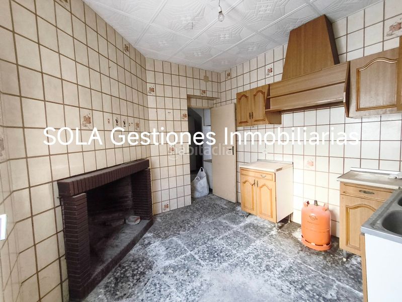 Foto 4b582d6a-2599-47ad-9e67-c99057024620. Casa amb xemeneia a Torreperogil