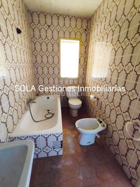 Foto 94c5c186-79e1-4edc-9bd1-480964123a74. Casa amb xemeneia a Torreperogil