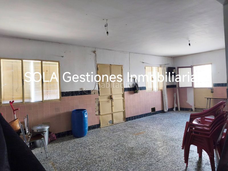 Foto acf63930-8c2a-4548-8227-b429a819ffa5. Casa amb xemeneia a Torreperogil