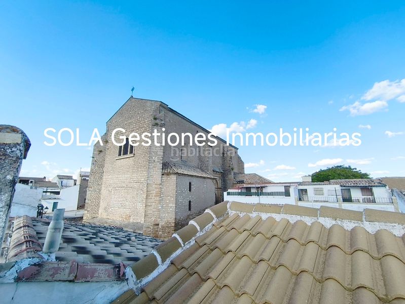 Foto cdbb718f-df9a-455f-ae23-456677e1f11e. Casa amb xemeneia a Torreperogil