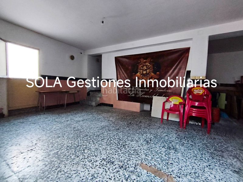 Foto f80dd592-428b-46c3-a37c-4752225e007e. Casa amb xemeneia a Torreperogil