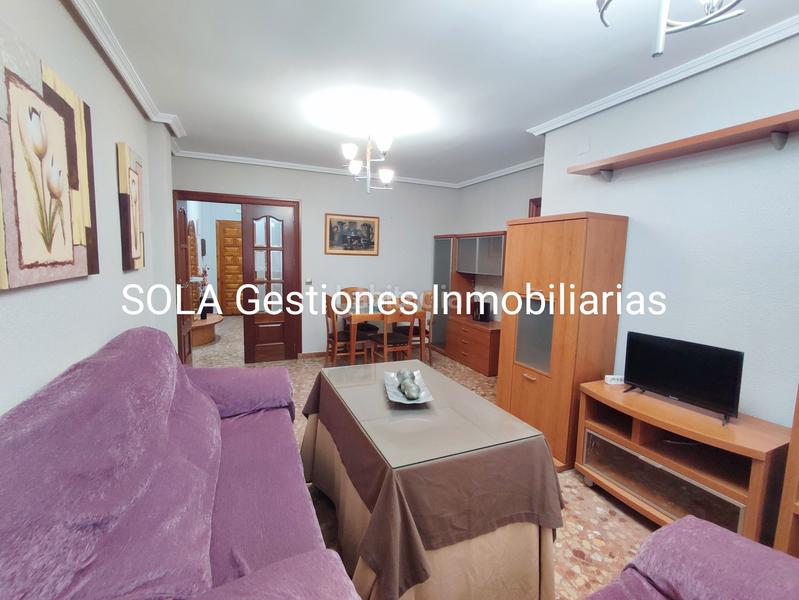 Foto c5d5749d-f484-4825-8c6c-bb5256b29449. Piso en Quesada