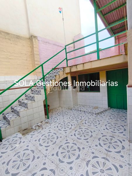Foto 0ad7a928-94b3-4066-94d9-0e0752b1e7af. Casa amb aparcament a Torreperogil