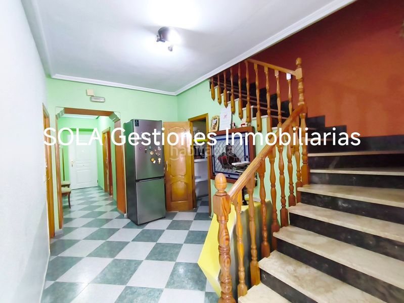 Foto b7ee0979-8161-4b20-97fb-b6255539a118. Casa amb aparcament a Torreperogil