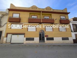 Pis a Jódar. Piso cadiz iv