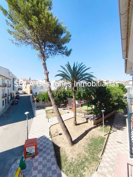 Foto ea9eecb9-a41c-4afb-9d90-a3fb46b75033. Pis amb aparcament a Torreperogil