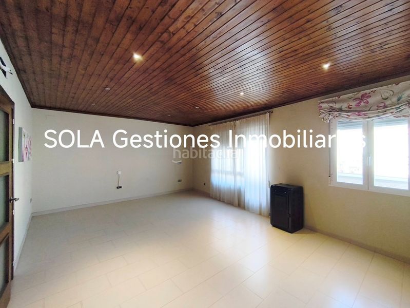 Foto d87d4103-63b6-4271-9c29-389876e508ee. Pis a Torreperogil