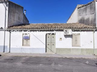 Casa a Torreperogil. Casa zabaleta