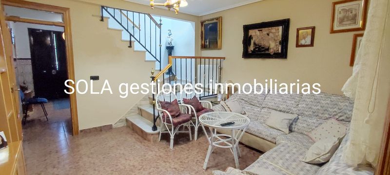 Foto acc337e4-2ce8-4628-b48e-583d8b8d9f85. Casa amb xemeneia a Torreperogil