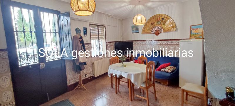 Foto ec460bd1-19ef-4247-b3da-c8ca2236c40f. Casa amb xemeneia a Torreperogil