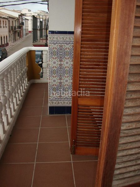 Foto f8959651-75d1-4c77-89d9-b2dcec51b8bf. Flat in Torreperogil