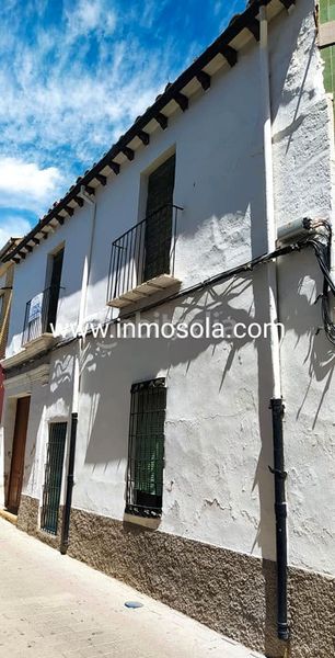 Foto d695812a-b297-45f4-86e3-9186a5c0a035. Haus in Torreperogil