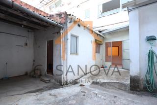 Maison à Alberic. Bajo en venta en pleno centro de alberic.,