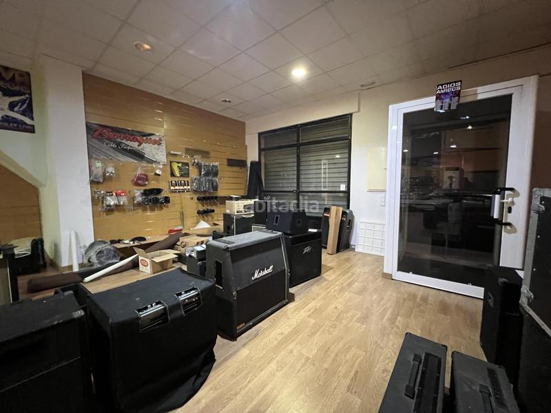 Foto a2e89bb2-e4a4-4bea-97bb-4aa1a1bb3a69. Local comercial local en venta en Alberic