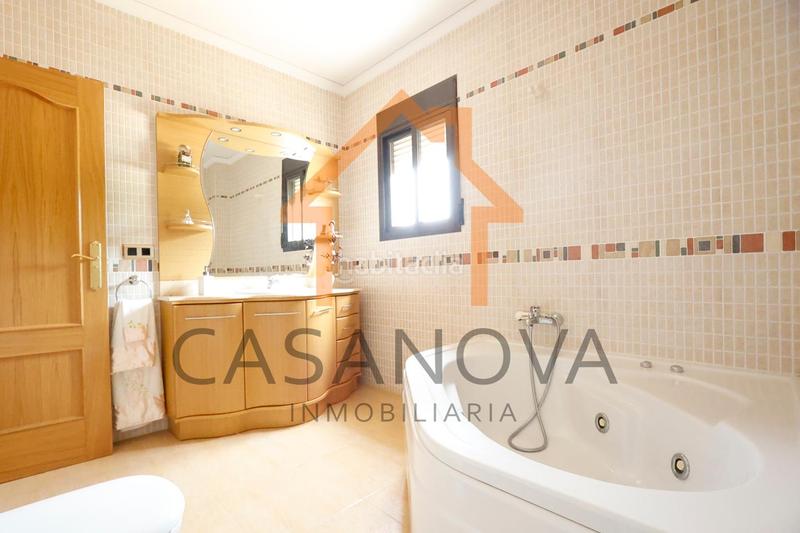 Foto 014c08d0-bd4a-41d6-a1b0-7b6beb7a1401. Casa chalet en venta en san cristóbal en Alberic