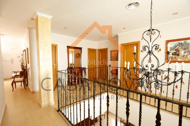 Foto f81f64db-1955-4ba8-84f5-22af45576c3e. Casa chalet en venta en san cristóbal en Alberic