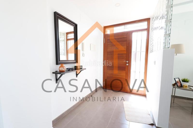 Foto 33e651c7-fe8b-4808-b5ef-1c3b550c9e8c. Casa adossada amb aparcament a Albalat de la Ribera