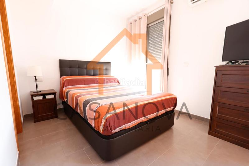 Foto c9697e57-c315-4da8-a16c-a6d646c40291. Casa adossada amb aparcament a Albalat de la Ribera