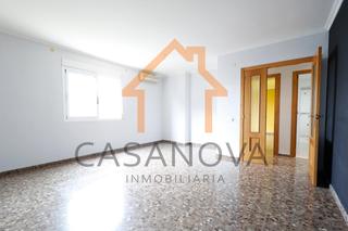 Etagenwohnung in Alberic. Piso en venta en el centro de alberic