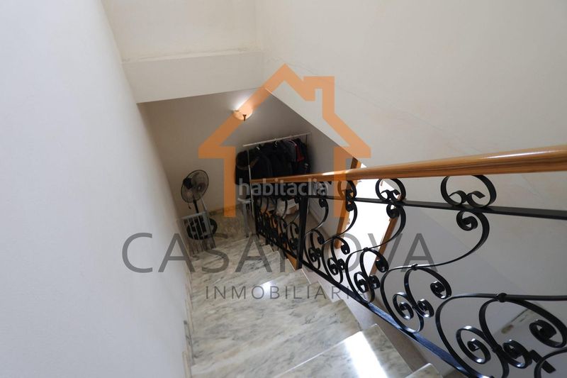 Foto 35d51442-8338-4884-ba58-1d49a50db660. Casa adossada a Alberic