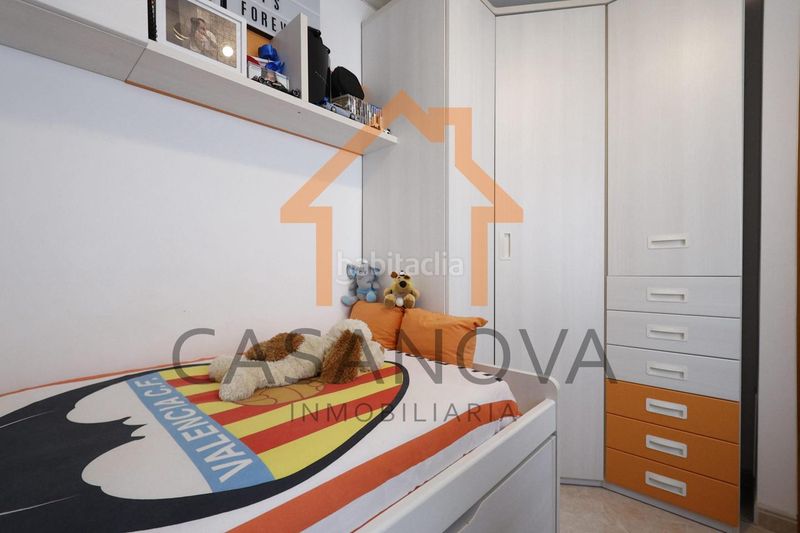 Foto 590d3199-75f0-4209-8a19-f3eb8d306557. Casa adossada a Alberic